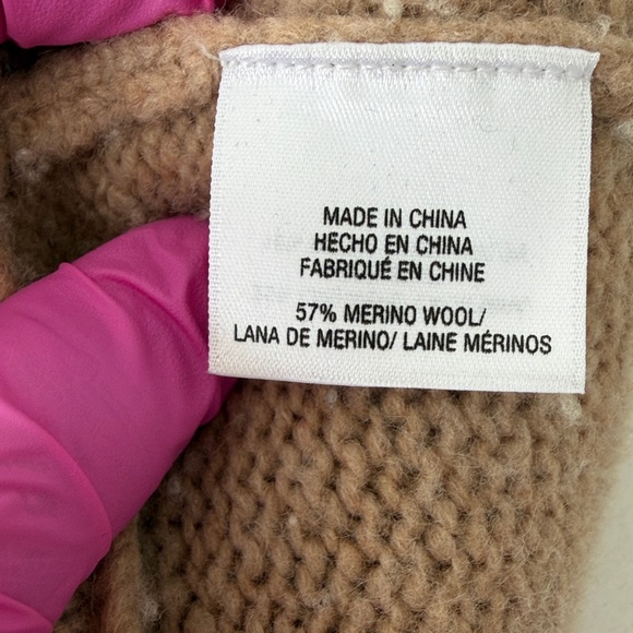 Favorite Daughter The William  Merino Wool/Cashmere Blend V-Neck Sweater - Picture 8 of 9